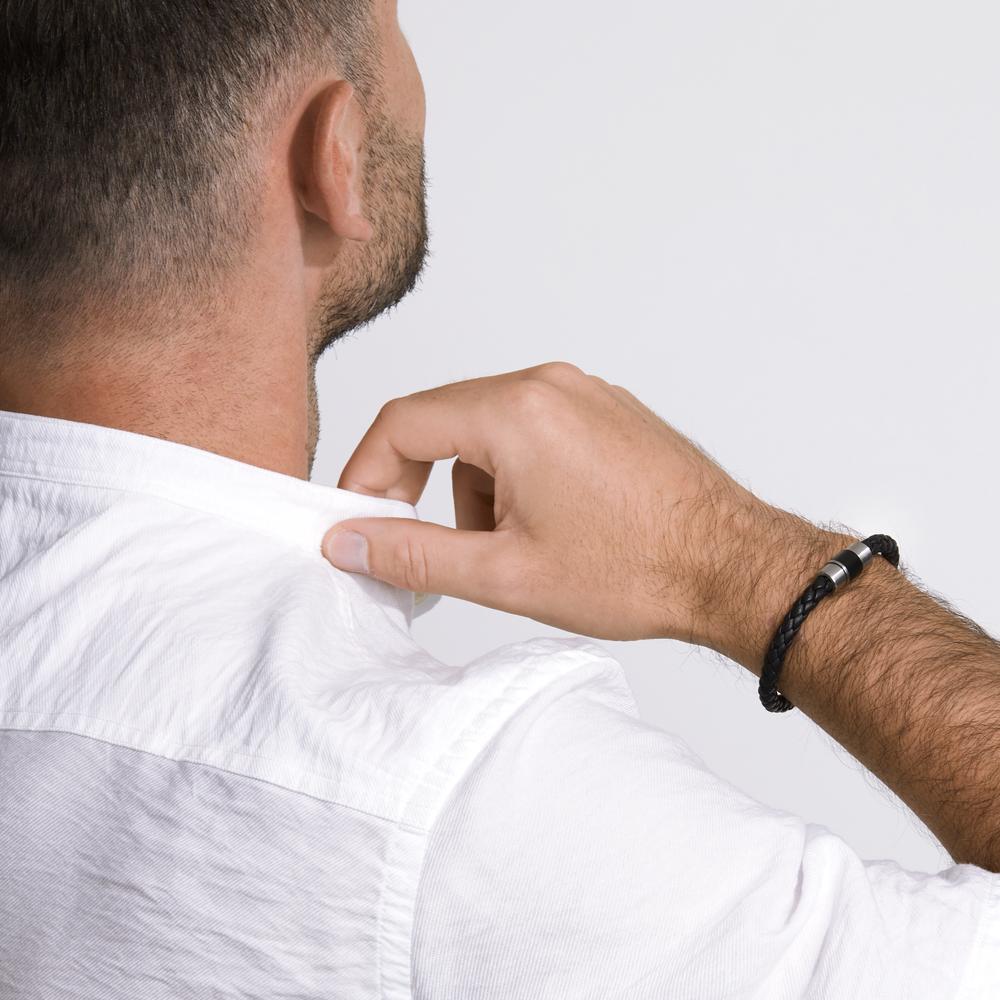 Armband DYKON aus schwarzem Leder mit Edelstahl-Keramikschliesse und Safe Lock System